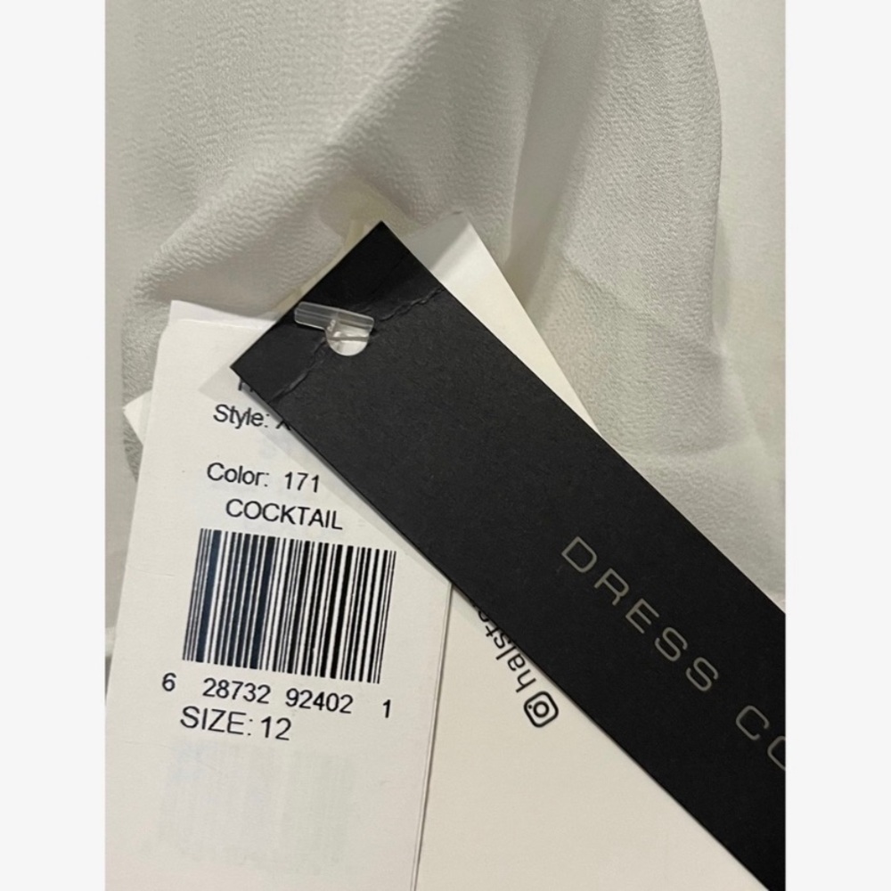 HALSTON HERITAGE Cape Overlay Sheath Dress Size 12
Ivory/White - Picture 8 of 15